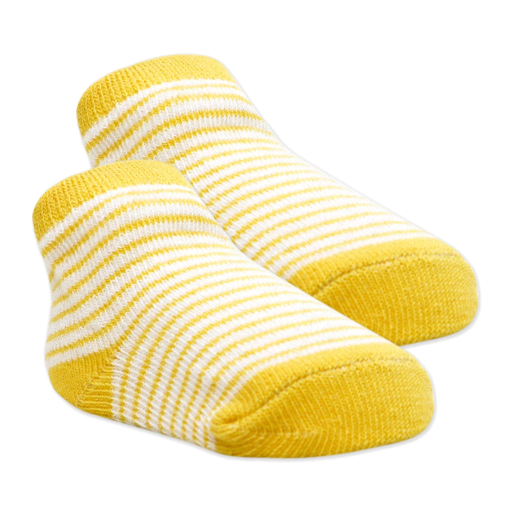 Duck Baby Bibs & Socks Set – 3 Bibs + 2 Pairs Socks, Soft Cotton Blend